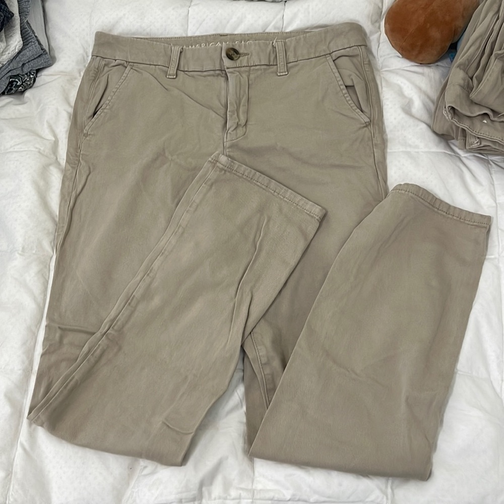 american eagle khaki pants